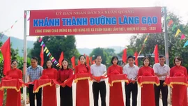 Khánh thành công trình chào mừng Đại hội Đảng bộ xã Xuân Quang lần thứ Nhất