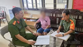 Công an xã Bát Xát kịp thời ngăn chặn vụ lừa đảo quà tặng quốc tế, giúp người dân tránh mất 140 triệu đồng