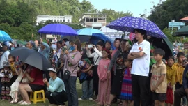 Hơn 1.000 lượt người dân và du khách tham dự lễ hội “Si Ma Cai - Hương sắc vùng cao”