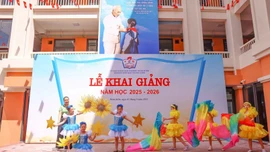 Gần 1,7 triệu giáo viên và 30 triệu học sinh, sinh viên khai giảng năm học mới