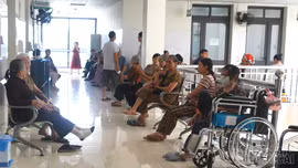 Người bệnh hiểm nghèo, cấp cứu không cần giấy chuyển viện