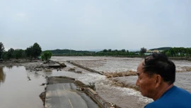 Lũ lụt ở Trung Quốc khiến hơn 30 người thiệt mạng