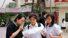 Sĩ tử lo lắng khi nhiều trường Đại học không xét tuyển khối C