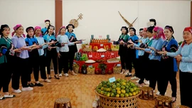 Khi tư duy không còn quẩn quanh trong bản làng