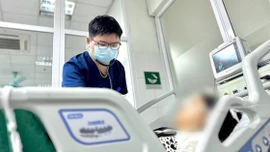 Cảnh báo nhiều bệnh nhân sốt rét ác tính từ châu Phi trở về