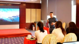 Bồi dưỡng ứng dụng công nghệ của công nghiệp 4.0 vào phát triển du lịch
