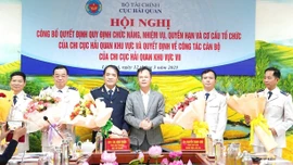 Công bố bộ máy, lãnh đạo Chi cục Hải quan khu vực VII, trụ sở chính tại Lào Cai