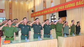 Các xã, phường trong tỉnh tổ chức Lễ chào cờ và sinh hoạt tư tưởng dưới cờ