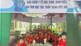 Lào Cai: Ra mắt mô hình gian hàng tuyên truyền BHYT học sinh 
