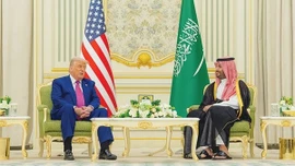 Chuyến công du của Tổng thống Donald Trump và 'hồi âm' từ vùng đất nhiều ngã rẽ
