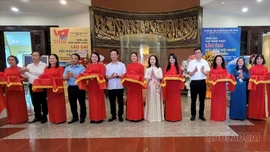 Khai mạc Triển lãm ảnh nghệ thuật “Lào Cai – Sắc màu hội nhập và phát triển”