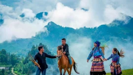 Hành trình lịch sử, tâm hồn và khát vọng dân tộc