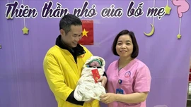 Đón công dân nhí đầu tiên năm 2026