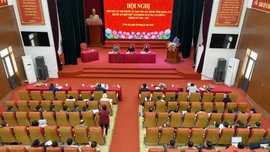 Tổ đại biểu số 17 HĐND tỉnh tiếp xúc cử tri tại 2 xã Si Ma Cai và Sín Chéng