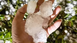 Lào Cai là một trong những tỉnh thành có khả năng xuất hiện mưa đá hôm nay và cách phòng chống