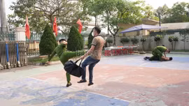 Công an xã Trấn Yên tổ chức diễn tập xử lý tình huống cướp ngân hàng