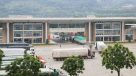 Hơn 570 doanh nghiệp tham gia xuất - nhập khẩu qua Cửa khẩu Lào Cai