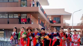 121 xã biên giới cùng dựng 'mái nhà chung' cho học trò nơi phên giậu Tổ quốc