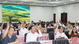 Triển khai lấy ý kiến Nhân dân về sửa đổi, bổ sung Hiến pháp năm 2013