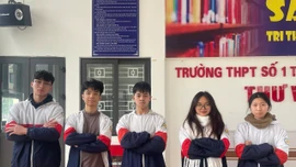 Học sinh Trường THPT số 1 thành phố Lào Cai đạt thành tích cao tại Cuộc thi triển lãm Khoa học và Phát minh quốc tế (YISF 2025) 