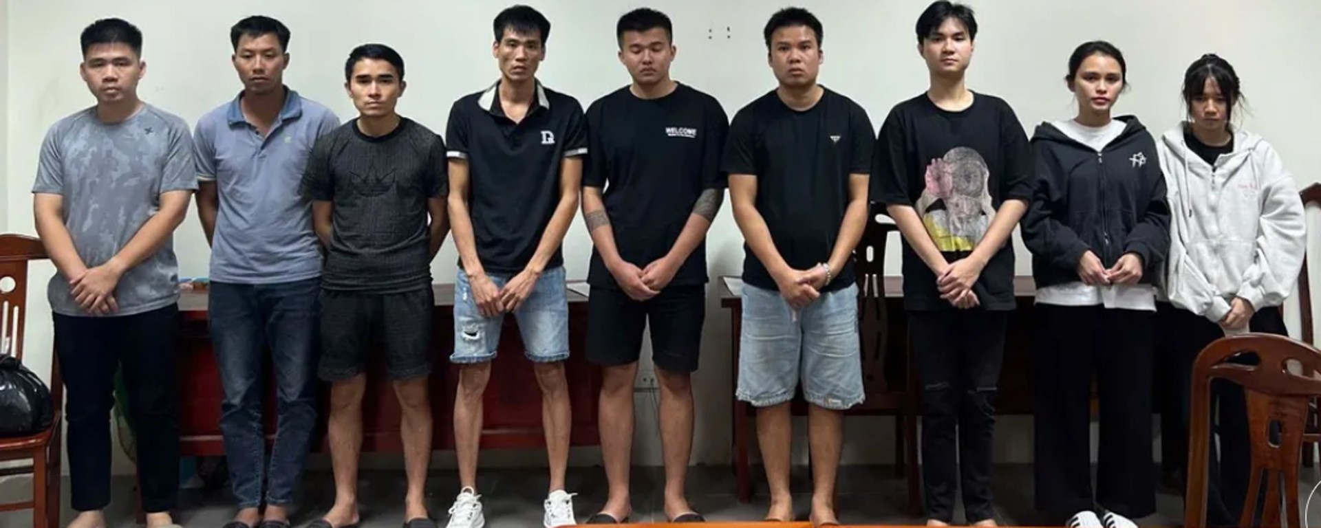 9 đối tượng ở nhiều tỉnh, thành phố liên quan đến hành vi tổ chức đánh bạc và đánh bạc qua ứng dụng X-Poker. 21-9-nhom.jpg