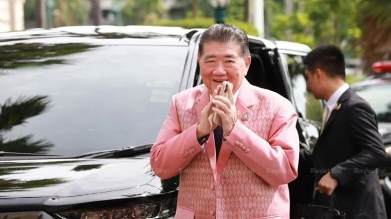 Ông Phumtham, 71 tuổi, là người giữ chức Thủ tướng lâm thời kể từ ngày 1/7 sau khi bà Paetongtarn bị đình chỉ chức vụ.