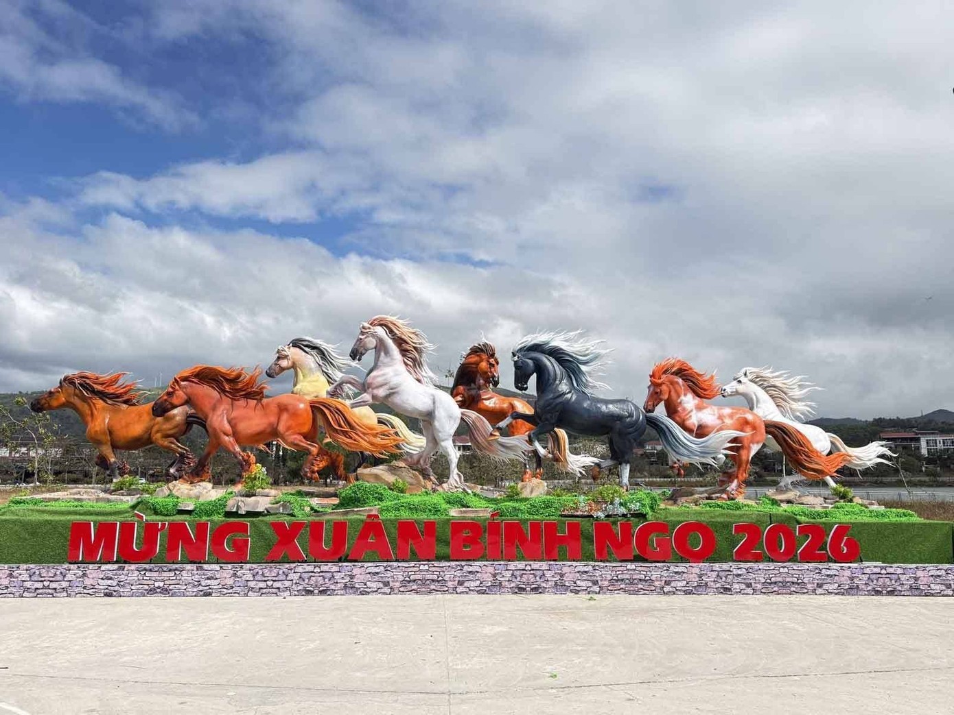 Cận cảnh hơn 20 linh vật ngựa khắp cả nước ảnh 23