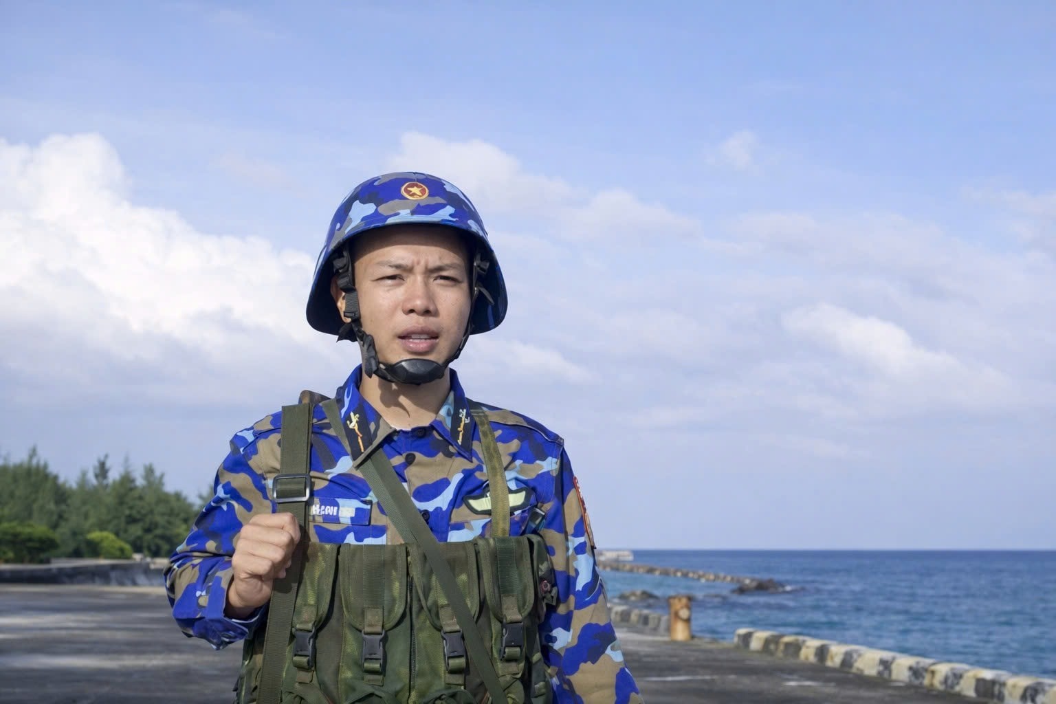 Hạ sĩ Đỗ Công Luận - Pháo thủ đảo Trường Sa, Lữ đoàn 146, Vùng 4 Hải quân.