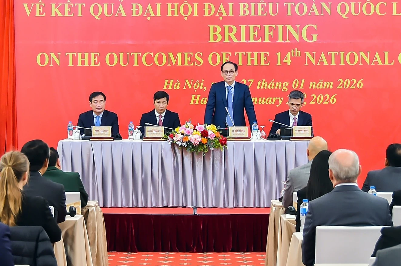 Ủy viên Bộ Chính trị, Bộ trưởng Bộ Ngoại giao Lê Hoài Trung phát biểu tại buổi làm việc. Ảnh: Bộ Ngoại giao cung cấp.