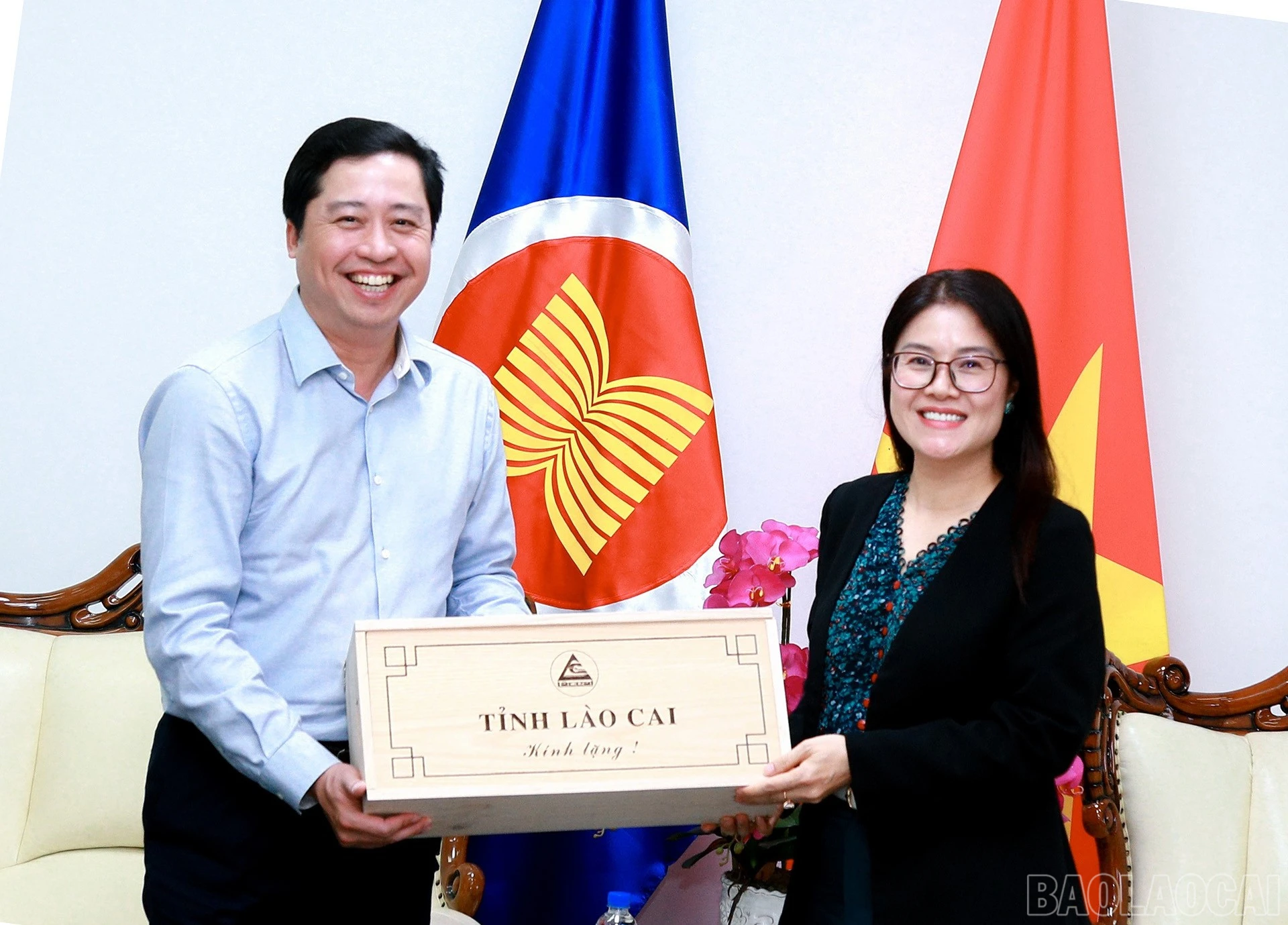 baolaocai-br_27-5-qua1.jpg