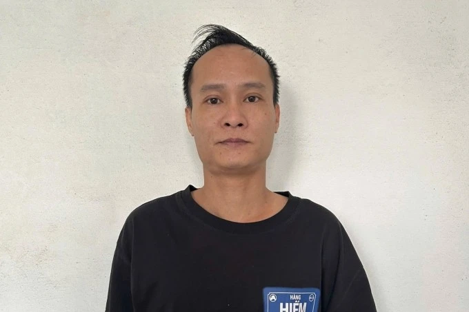 Nguyễn Đức Tiến khi về cơ quan công an đầu thú. Ảnh: Công an cung cấp