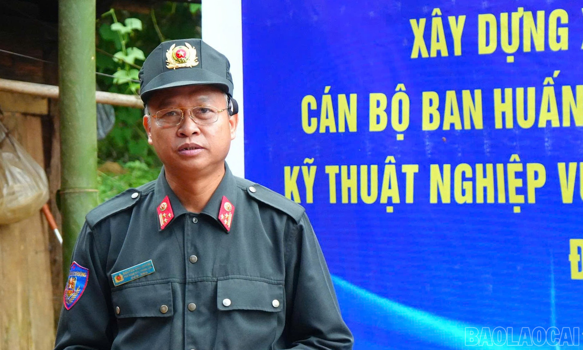 Thượng tá Nguyễn Đức Huỳnh - Phó Giám đốc Trung tâm Huấn luyện quốc gia về phòng, chống khủng bố phát biểu tại lễ khởi công. baolaocai-br_28-8-khoicong6.jpg