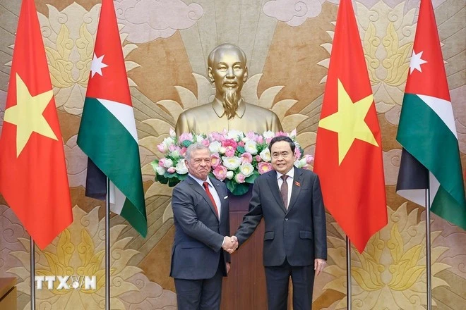 Chủ tịch Quốc hội Trần Thanh Mẫn hội kiến Quốc vương Jordan Abdullah II bin Al Hussein.