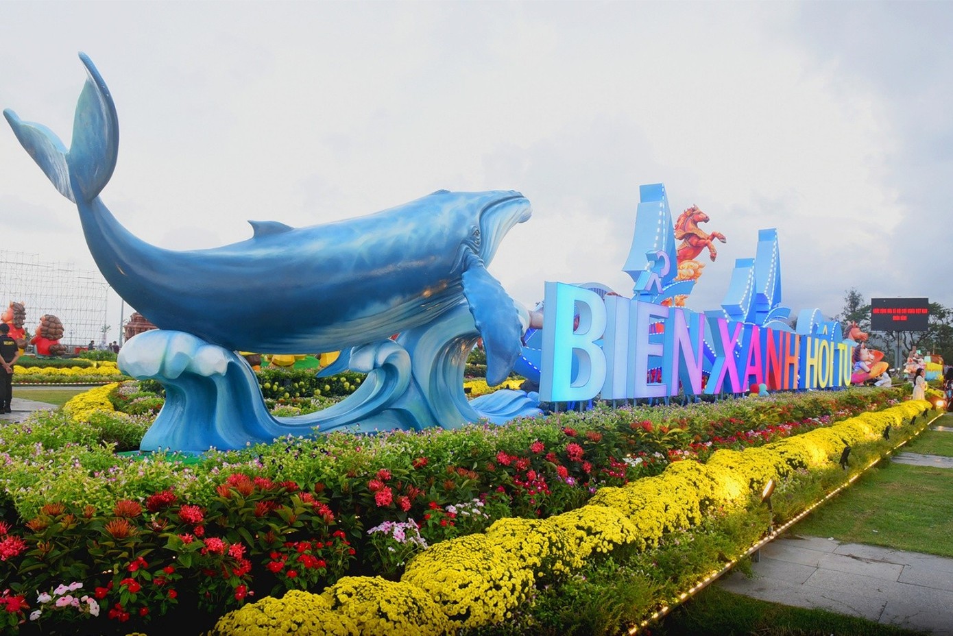 Cận cảnh hơn 20 linh vật ngựa khắp cả nước ảnh 19