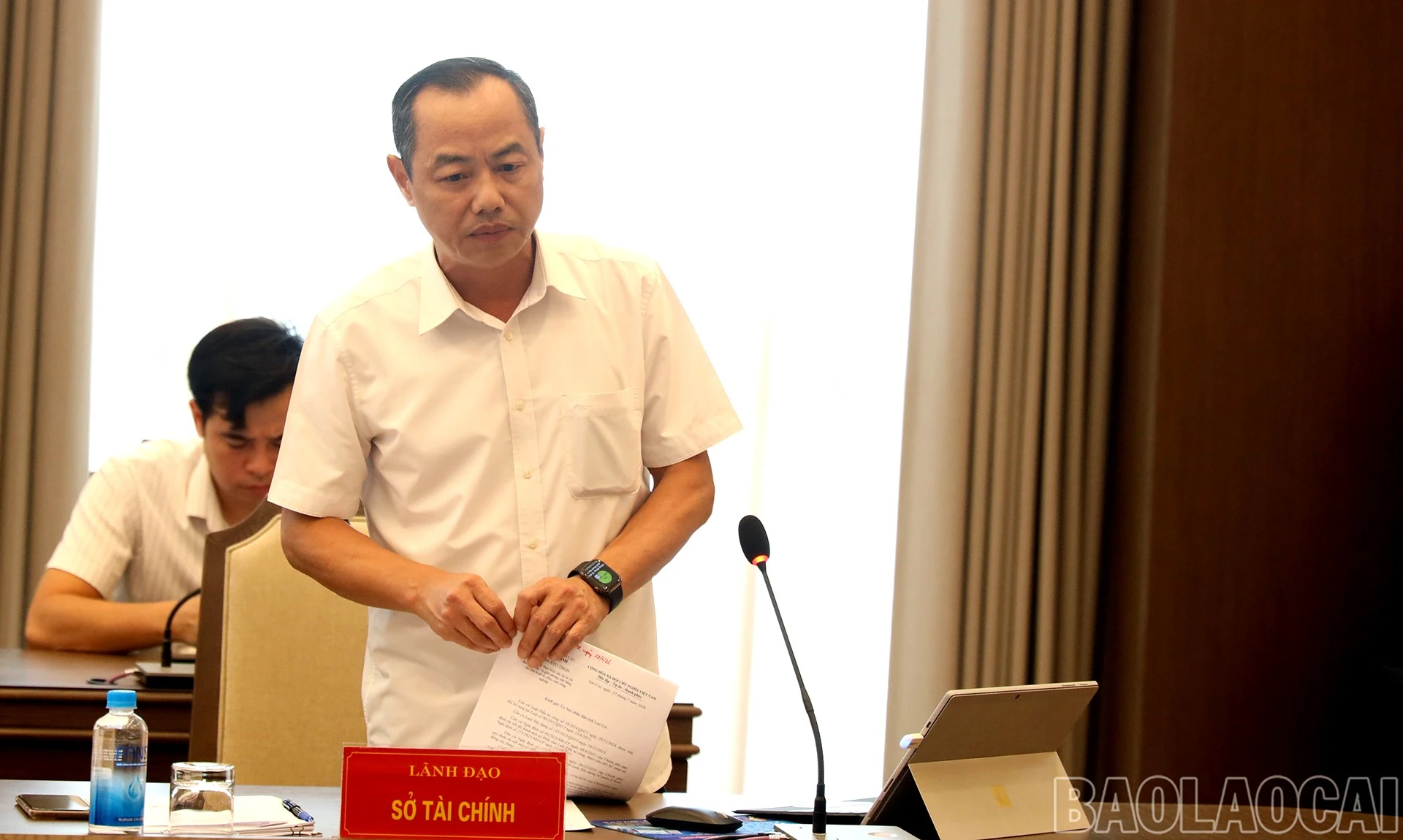 10-8-ong-chuong.jpg