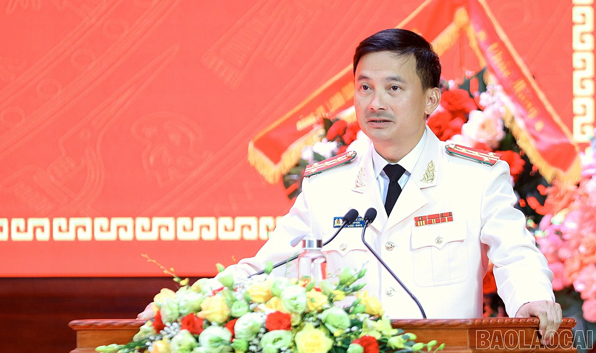 10-80cuong.jpg