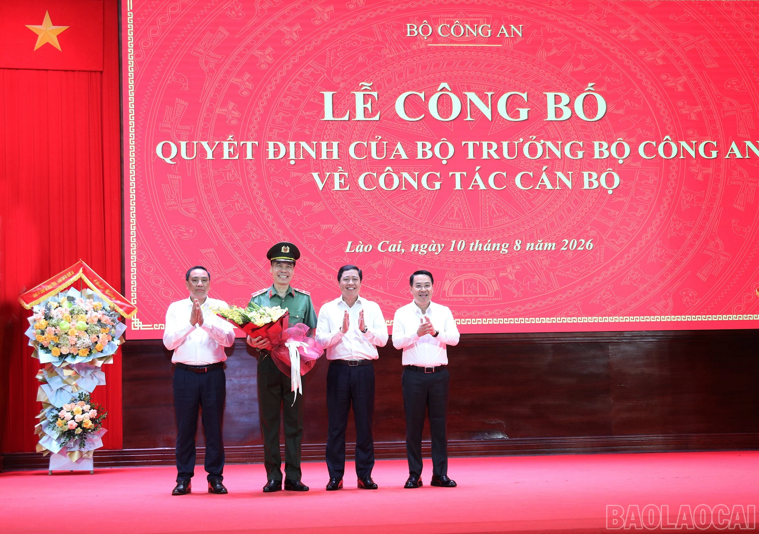 10-8-congbo3.jpg