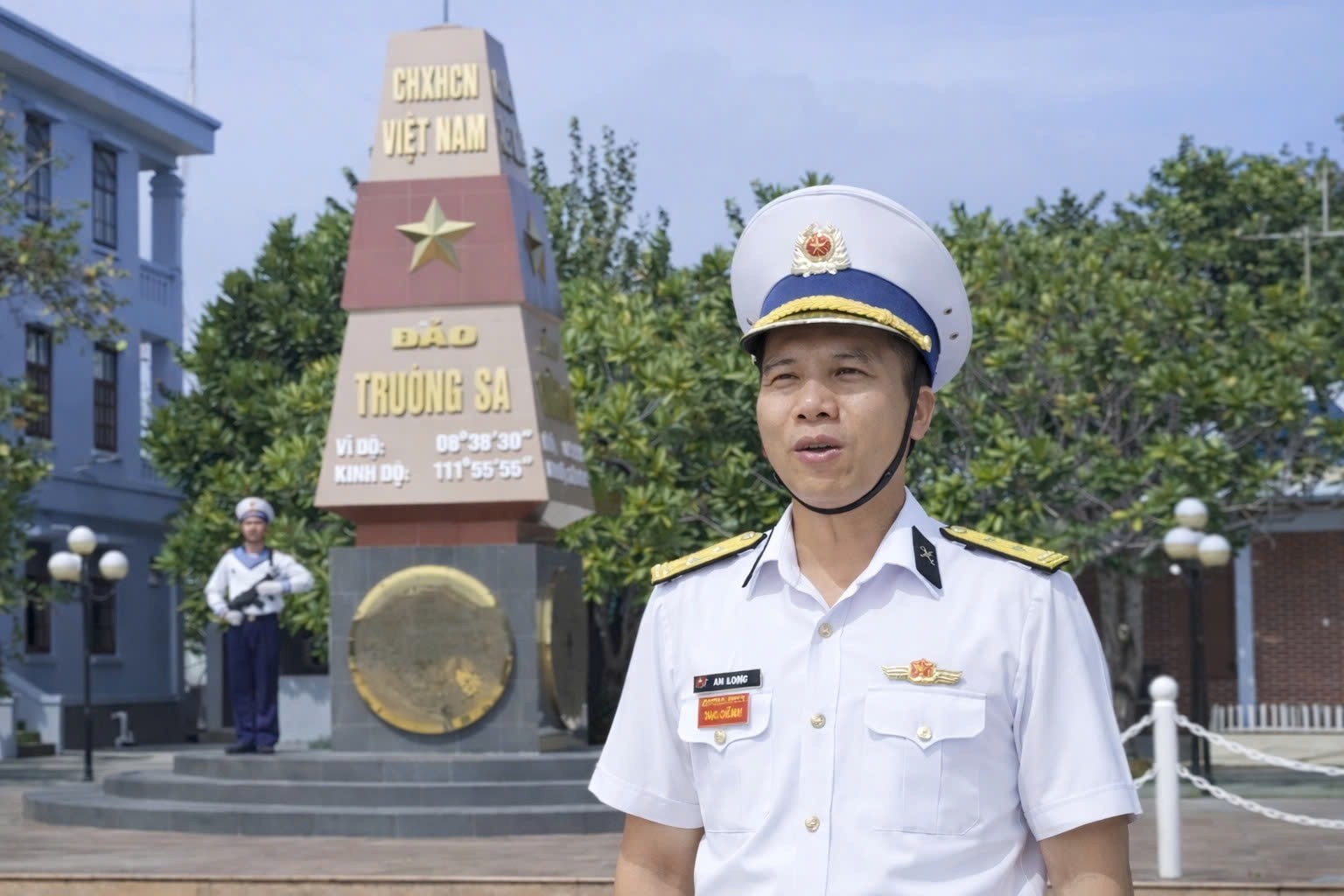 Trung tá Vũ Đức Quỳnh - Chỉ huy trưởng đảo Trường Sa, Lữ đoàn 146, Vùng 4 Hải Quân.