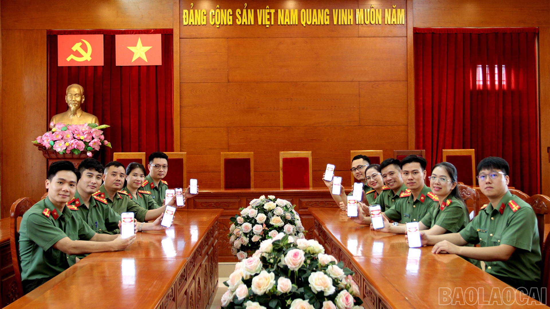 Đoàn Thanh niên Cộng sản Hồ Chí Minh Công an tỉnh Lào Cai triển khai Cuộc thi tìm hiểu về ngành đến đông đảo đoàn viên. baolaocai-br_26-7-cuochti1.jpg