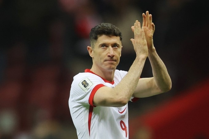 Tiền đạo Robert Lewandowski mừng sau trận Ba Lan gặp Malta trên sân Quốc gia, Warsaw, Ba Lan ngày 24/3/2025.