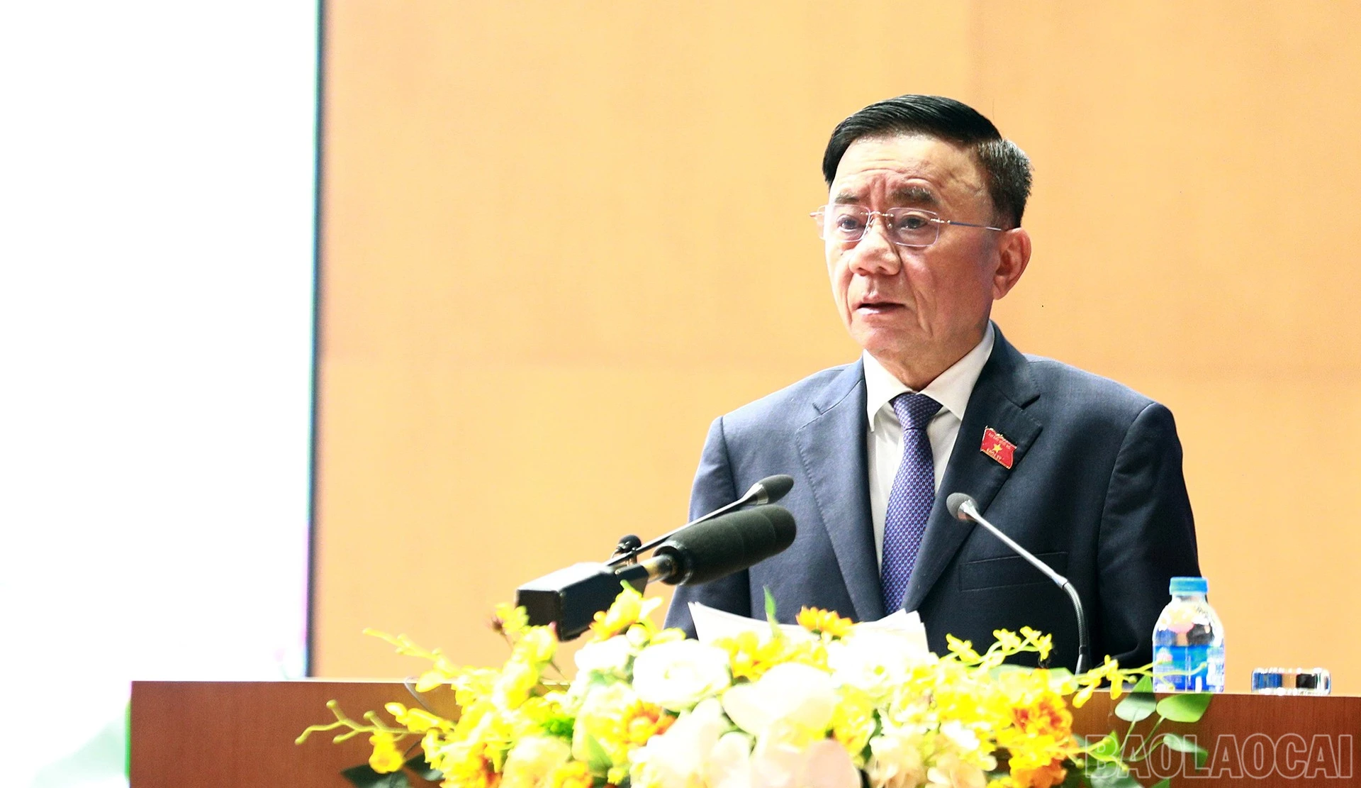 baolaocai-br_17-12-ong-tu.jpg