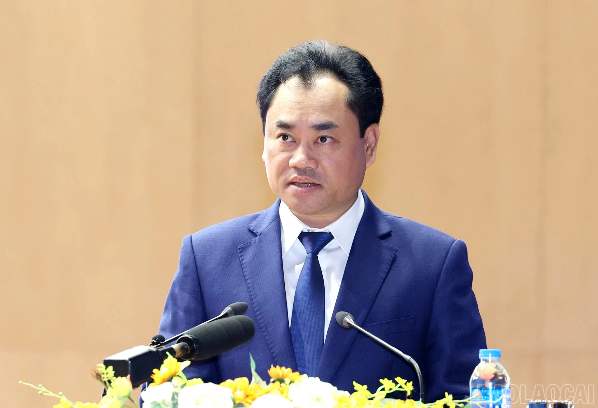 baolaocai-br_17-12-ong-hung.jpg