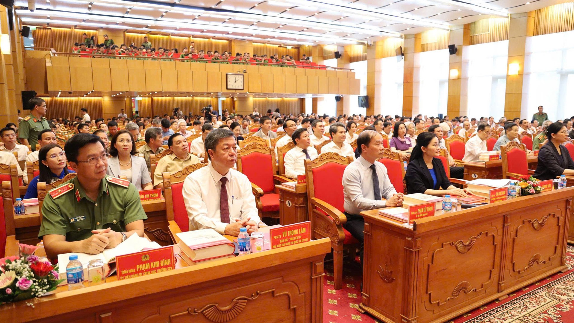 Các đại biểu dự hội thảo. 11-9-tuongthuat1.jpg