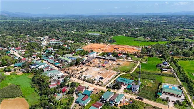 Dự án Trường Phổ thông nội trú liên cấp tiểu học và trung học cơ sở Hương Khê, tỉnh Hà Tĩnh được xây dựng trên diện tích hơn 5 ha, với quy mô 35 lớp học.