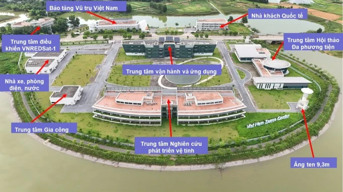 Toàn cảnh công trình Trung tâm Vũ trụ Việt Nam tại Khu công nghệ cao Hòa Lạc.