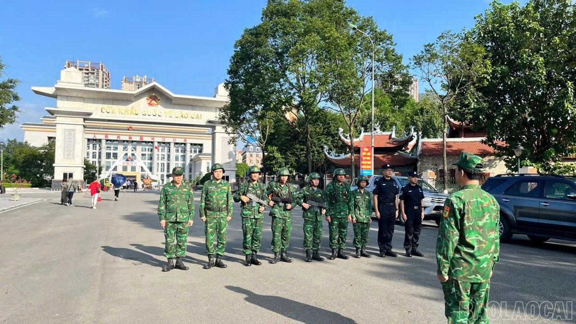 Lực lượng Bộ đội Biên phòng quán triệt mệnh lệnh trước giờ tuần tra liên hợp thực thi pháp luật trên tuyến biên giới. baolaocai-br_29-9-quandoi4.jpg