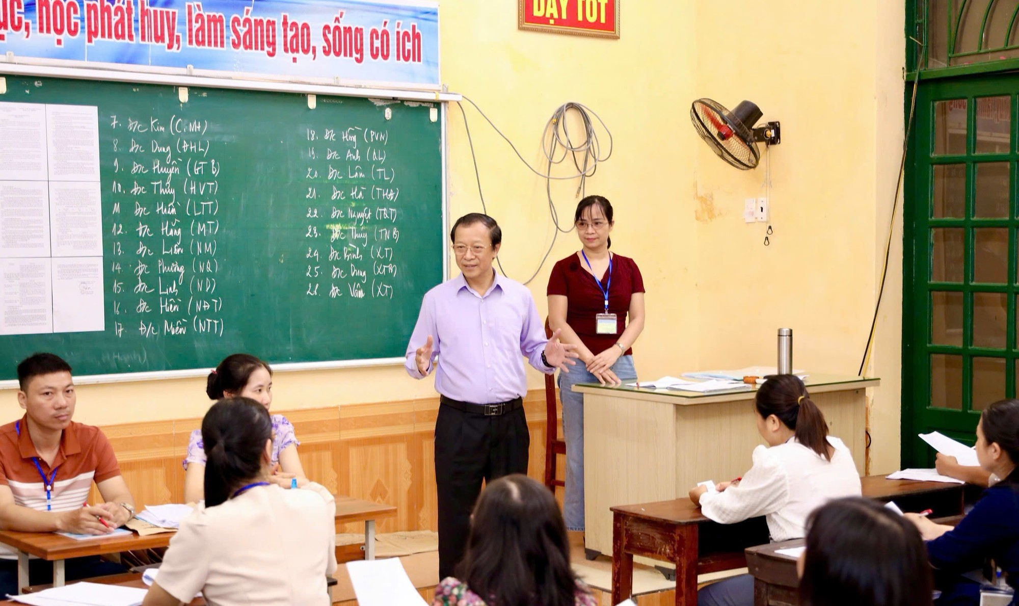 Kiểm tra công tác chấm thi tại Hội đồng chấm thi tỉnh Ninh Bình Kiểm tra công tác chấm thi tại Hội đồng chấm thi tỉnh Ninh Bình