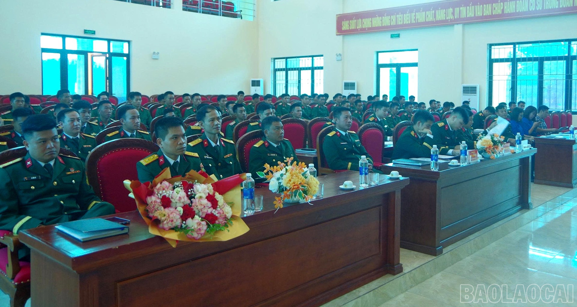Các đại biểu tham dự đại hội. baolaocai-br_a2-13.jpg