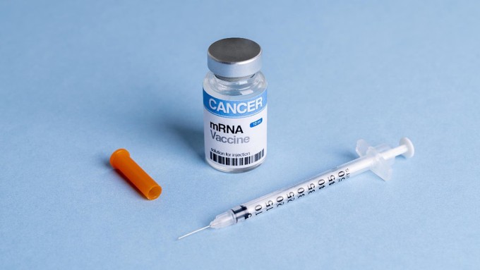 Minh họa một lọ vaccine ung thư. Minh họa một lọ vaccine ung thư.