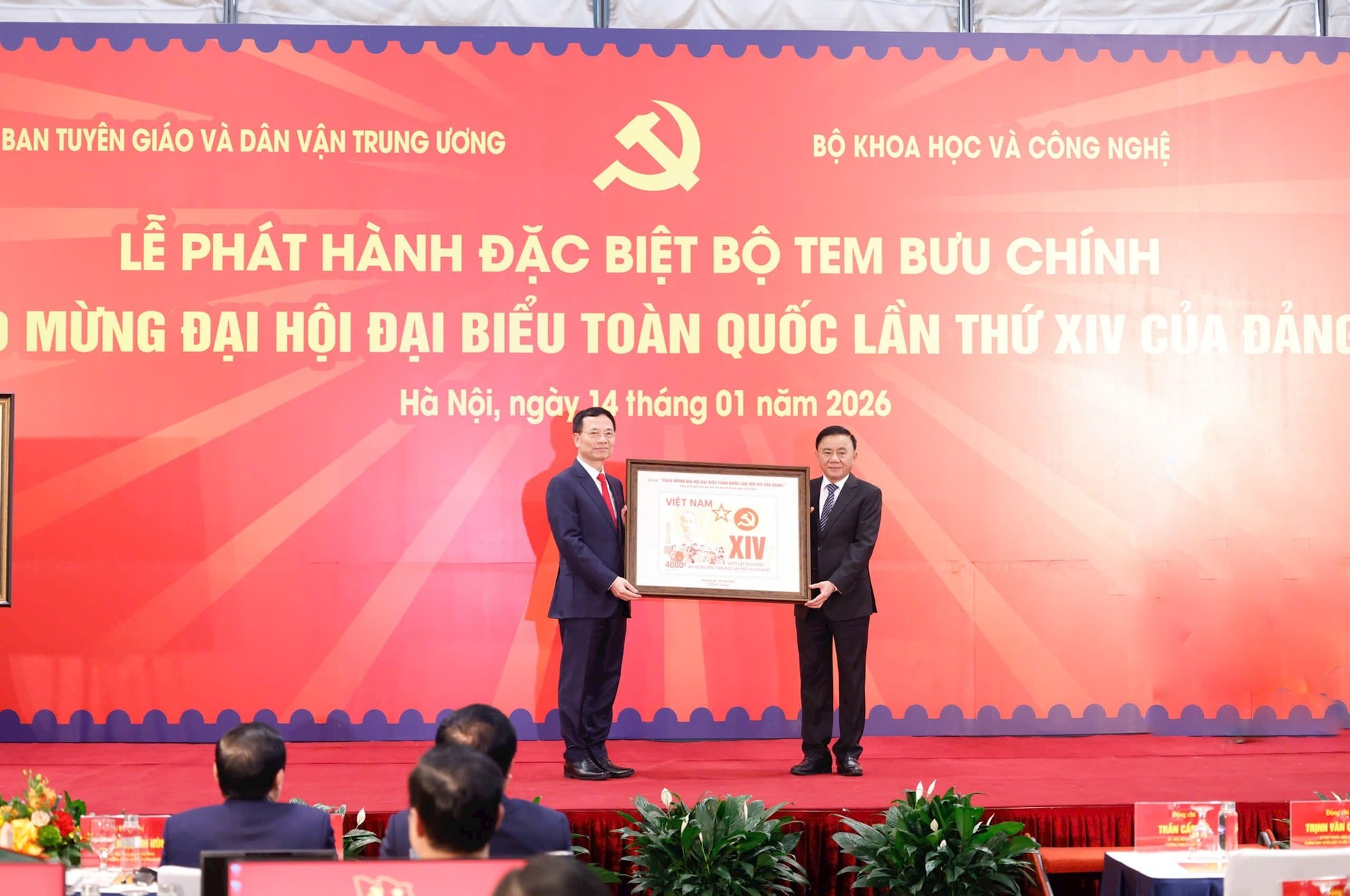 Ban Tuyên giáo và Dân vận Trung ương, Bộ Khoa học và Công nghệ tổ chức Lễ phát hành đặc biệt bộ tem bưu chính chào mừng Đại hội đại biểu toàn quốc lần thứ XIV của Đảng.